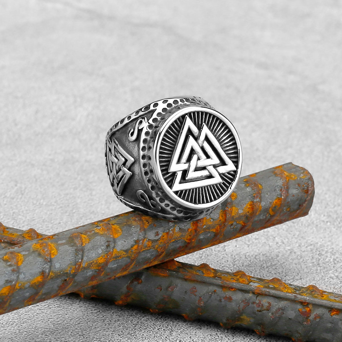 Anillo de runas de poder con l - Power Tools Logo reseña y precio